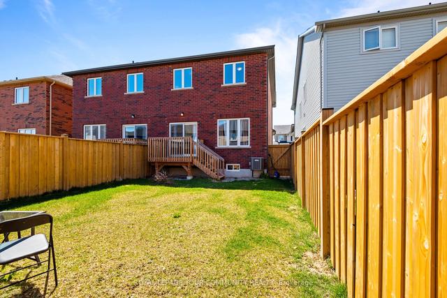 169 Clark St, House semidetached with 3 bedrooms, 3 bathrooms and 3 parking in Shelburne ON | Image 30