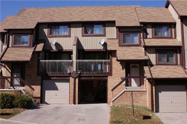 8 - 6780 Formentera Ave, Townhouse with 3 bedrooms, 2 bathrooms and 2 parking in Mississauga ON | Image 1