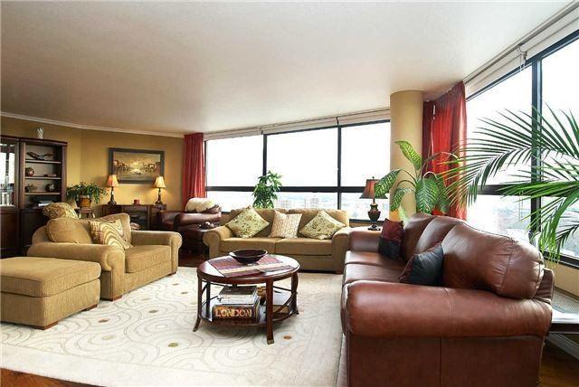 2011 - 1300 Bloor St, Condo with 2 bedrooms, 2 bathrooms and 1 parking in Mississauga ON | Image 10
