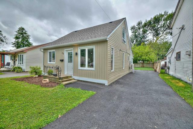 111 Dunkirk St, House detached with 2 bedrooms, 2 bathrooms and 4 parking in Welland ON | Image 2