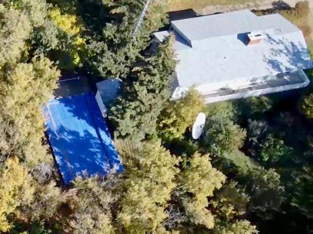 heated 18'X36' in-ground swimming pool | Image 12