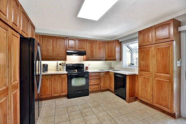 1505 Lower Base Line, House detached with 2 bedrooms, 1 bathrooms and 8 parking in Milton ON | Image 8