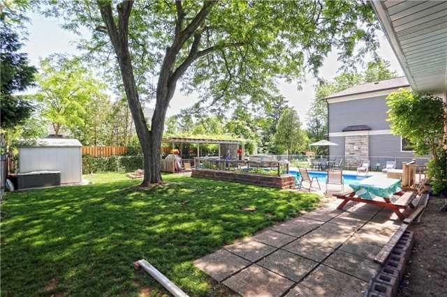 423 Scarsdale Cres, House detached with 3 bedrooms, 2 bathrooms and 4 parking in Oakville ON | Image 13