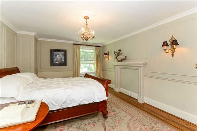 49 Kimbark Blvd, House detached with 4 bedrooms, 4 bathrooms and 3 parking in Toronto ON | Image 8
