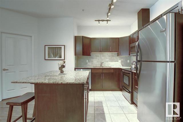 106 - 1003 Gault Bv Nw Nw, Condo with 2 bedrooms, 2 bathrooms and null parking in Edmonton AB | Image 2