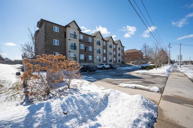 204 - 886 Golf Links Rd, Condo with 1 bedrooms, 1 bathrooms and 1 parking in Hamilton ON | Image 1