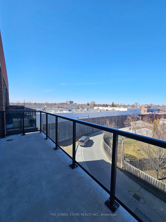 427 - 2300 St Clair Ave W, Condo with 1 bedrooms, 1 bathrooms and 0 parking in Toronto ON | Image 7
