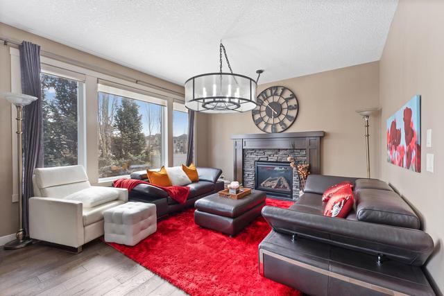 97 Aspenshire Crescent Sw, House detached with 4 bedrooms, 2 bathrooms and 4 parking in Calgary AB | Image 17