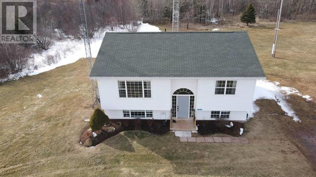 7303 Route 14|7303 & 7307 Route 14, House detached with 5 bedrooms, 2 bathrooms and null parking in O'Leary FD PE | Image 7