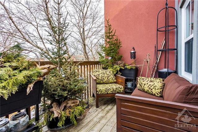 11 - 139 Guigues Avenue, Condo with 2 bedrooms, 1 bathrooms and 1 parking in Ottawa ON | Image 27