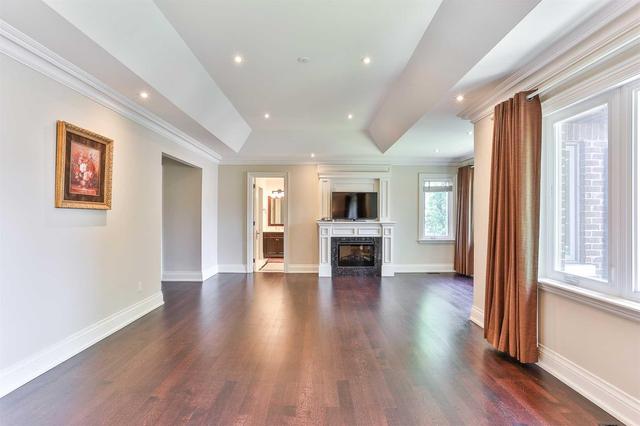 122 Yorkminster Rd, House detached with 4 bedrooms, 5 bathrooms and 4 parking in Toronto ON | Image 12