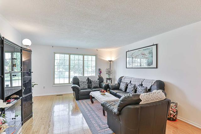 4 Knockbolt Cres, House detached with 4 bedrooms, 4 bathrooms and 5 parking in Toronto ON | Image 38