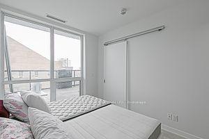 405 - 6 Sonic Way, Condo with 1 bedrooms, 2 bathrooms and 0 parking in Toronto ON | Image 7