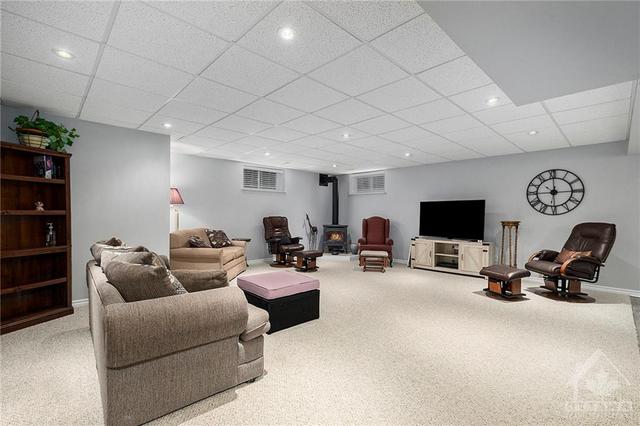 Large Entertainment area with Gas Fireplace | Image 23