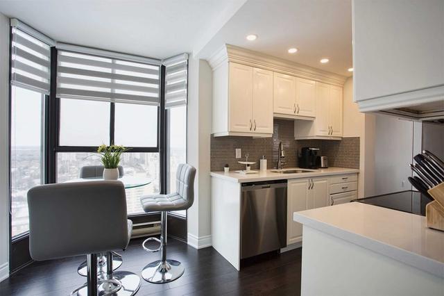 2503 - 80 Antibes Dr, Condo with 3 bedrooms, 2 bathrooms and 1 parking in Toronto ON | Image 5