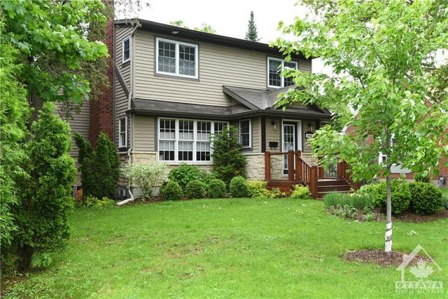 1966 Eastlane Road, House detached with 3 bedrooms, 4 bathrooms and 5 parking in Ottawa ON | Image 2