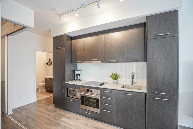 1910 - 87 Peter St, Condo with 1 bedrooms, 1 bathrooms and 1 parking in Toronto ON | Image 30