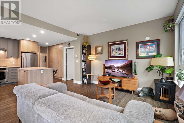 102 - 960 Reunion Ave, Condo with 2 bedrooms, 2 bathrooms and 1 parking in Langford BC | Image 10