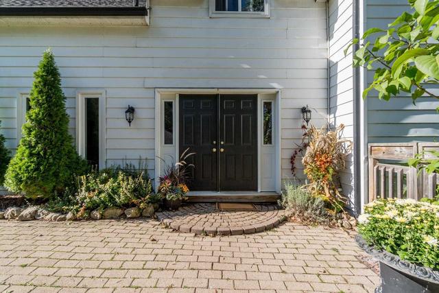 4910 Trafalgar Rd N, House detached with 3 bedrooms, 2 bathrooms and 4 parking in Erin ON | Image 12