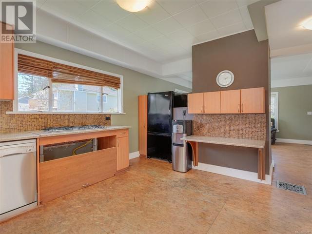 7261 Peden Lane, House detached with 2 bedrooms, 1 bathrooms and 2 parking in Central Saanich BC | Image 7
