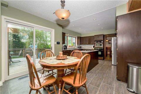 29 Elvyn Cres, House detached with 3 bedrooms, 3 bathrooms and 6 parking in Oro Medonte ON | Image 4