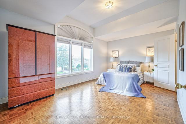 192 Moore Park Ave, House detached with 4 bedrooms, 5 bathrooms and 6 parking in Toronto ON | Image 14