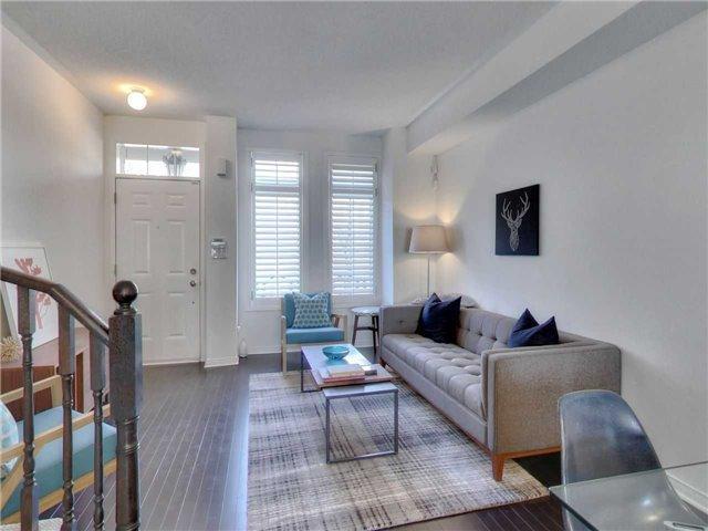 Th 77 - 119A The Queensway Ave, Townhouse with 3 bedrooms, 2 bathrooms and 1 parking in Toronto ON | Image 3