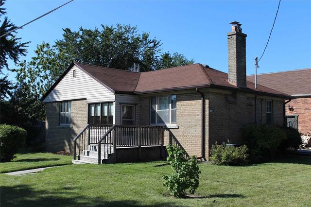 59 Cadillac Ave, House detached with 2 bedrooms, 1 bathrooms and 1 parking in Toronto ON | Image 5