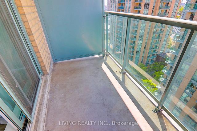1606 - 26 Olive Ave, Condo with 1 bedrooms, 1 bathrooms and 1 parking in Toronto ON | Image 12