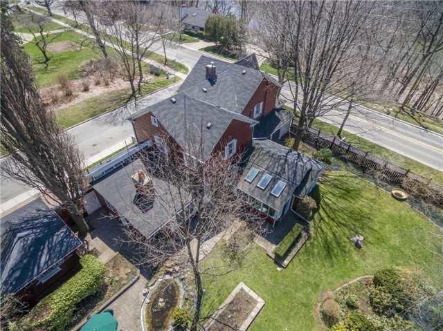 205 Trafalgar Rd, House detached with 4 bedrooms, 3 bathrooms and 3 parking in Oakville ON | Image 18