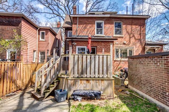 108 Kingsmount Park Rd, House semidetached with 4 bedrooms, 2 bathrooms and 0 parking in Toronto ON | Image 31