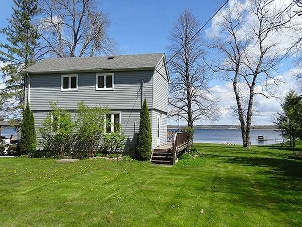 104 Crawford Rd, House detached with 3 bedrooms, 2 bathrooms and 4 parking in Kawartha Lakes ON | Image 1