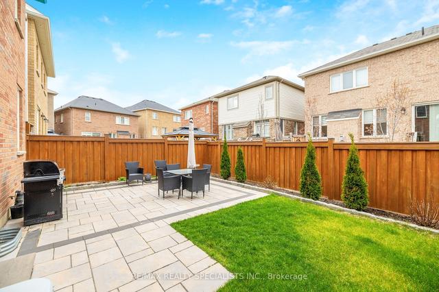 458 Hinton Terr, House detached with 3 bedrooms, 3 bathrooms and 3 parking in Milton ON | Image 25