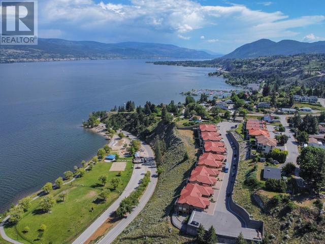 111 - 14419 Downton Avenue, House attached with 2 bedrooms, 2 bathrooms and 1 parking in Summerland BC | Image 10
