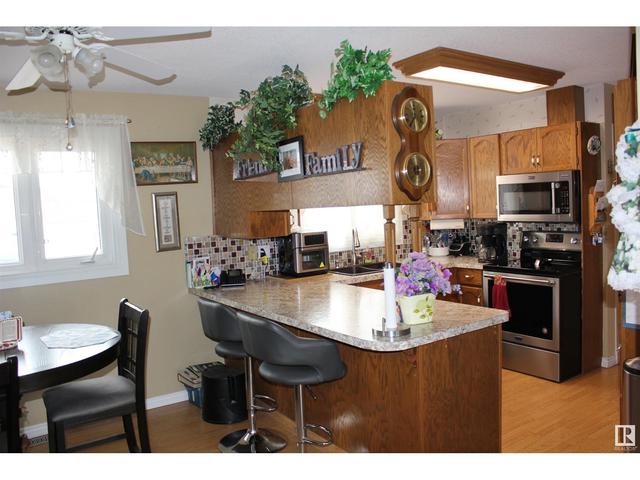 5126 55 Av, House detached with 5 bedrooms, 2 bathrooms and null parking in St. Paul AB | Image 7