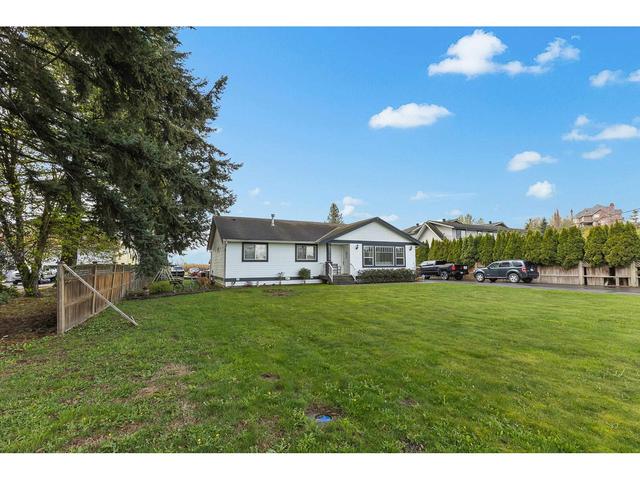 33120 Huntingdon Road, House detached with 5 bedrooms, 3 bathrooms and 15 parking in Abbotsford BC | Image 5