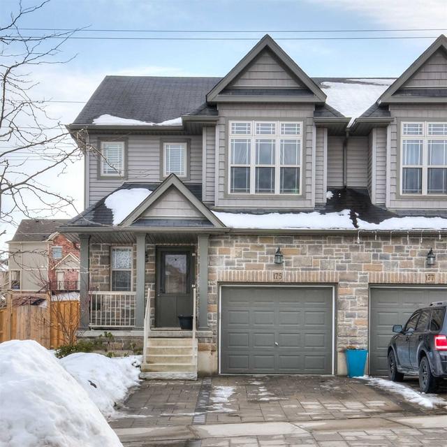 175 Parkvale Dr, House semidetached with 3 bedrooms, 3 bathrooms and 3 parking in Kitchener ON | Image 12