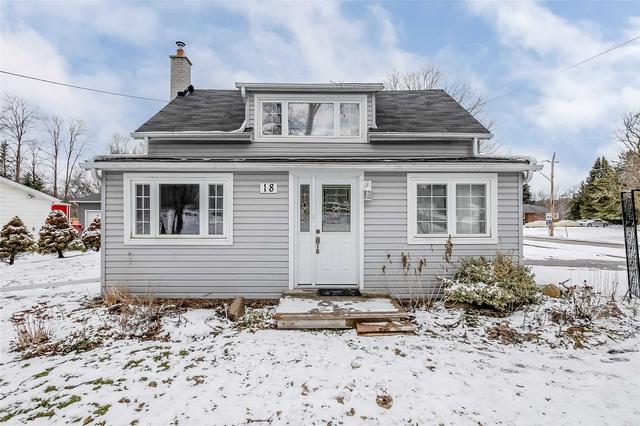 18 Bradford St, House detached with 3 bedrooms, 1 bathrooms and 2 parking in East Gwillimbury ON | Image 12