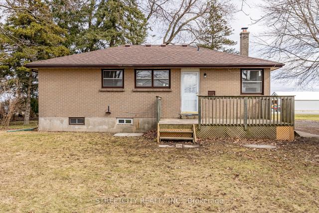 22103 Highbury Ave N, House detached with 2 bedrooms, 2 bathrooms and 6 parking in Middlesex Centre ON | Image 1