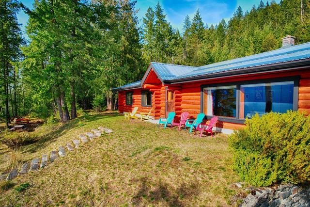 857 Riondel Rd, House detached with 3 bedrooms, 2 bathrooms and null parking in Central Kootenay A BC | Image 34