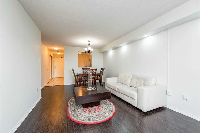 402 - 430 Mclevin Ave, Condo with 2 bedrooms, 2 bathrooms and 1 parking in Toronto ON | Image 10