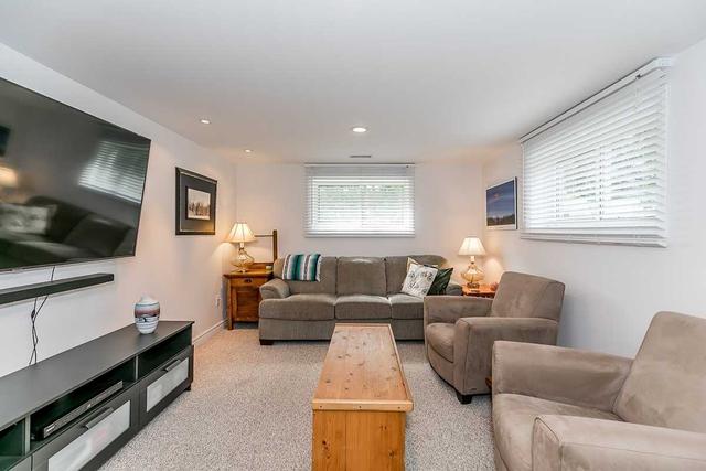 225 Rose St, House detached with 3 bedrooms, 2 bathrooms and 3 parking in Barrie ON | Image 26
