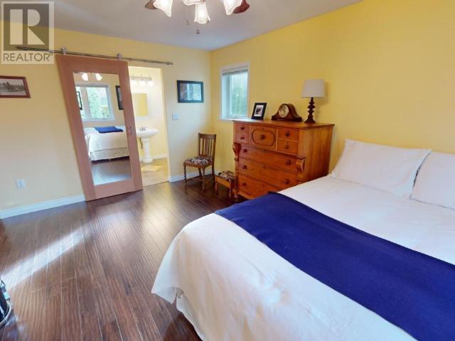 4827 Balsam Street, House detached with 2 bedrooms, 2 bathrooms and 1 parking in Powell River D BC | Image 16