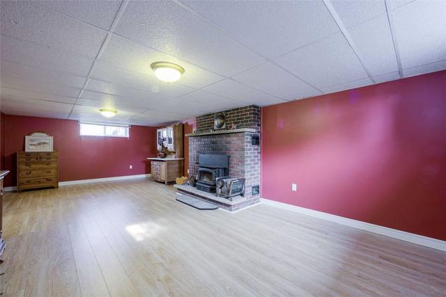 440 Main St W, House detached with 3 bedrooms, 2 bathrooms and 8 parking in Shelburne ON | Image 24