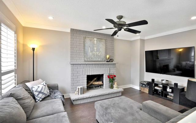 3019 Runcorn Row, House detached with 4 bedrooms, 3 bathrooms and 8 parking in Mississauga ON | Image 4