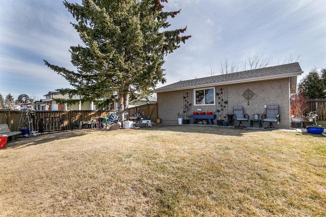 219 Barrett Drive, House detached with 4 bedrooms, 2 bathrooms and 2 parking in Red Deer AB | Image 33