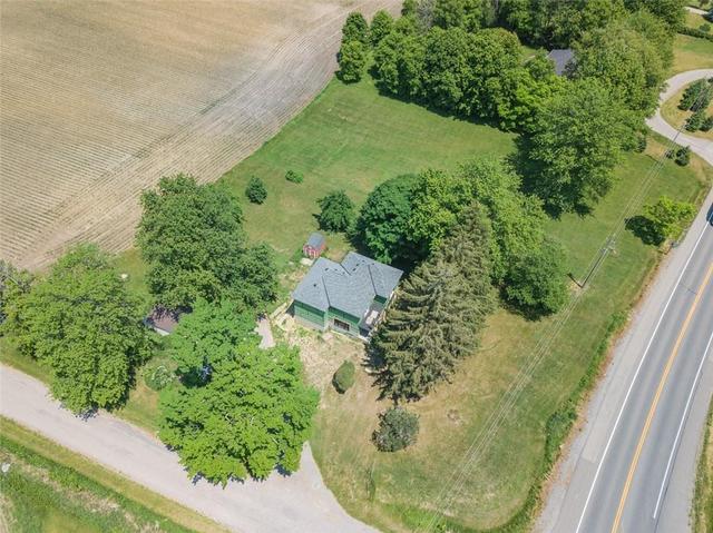 1763 #3 Highway E, House detached with 3 bedrooms, 2 bathrooms and 5 parking in Haldimand County ON | Image 1