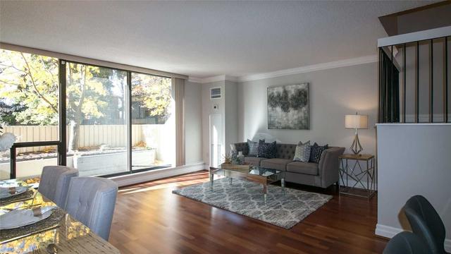 114 - 100 Quebec Ave, Condo with 2 bedrooms, 1 bathrooms and 2 parking in Toronto ON | Image 21