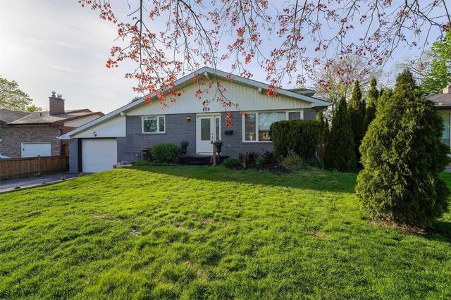 577 Arnhem Dr, House detached with 3 bedrooms, 2 bathrooms and 5 parking in Oshawa ON | Card Image