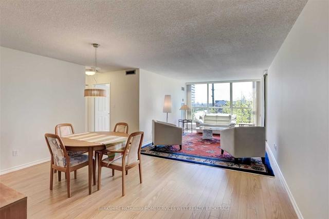 438 - 22 Southport St, Condo with 2 bedrooms, 2 bathrooms and 1 parking in Toronto ON | Image 17